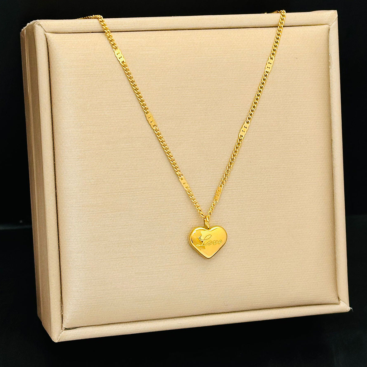 Simple Elegant Heart Shaped Necklace