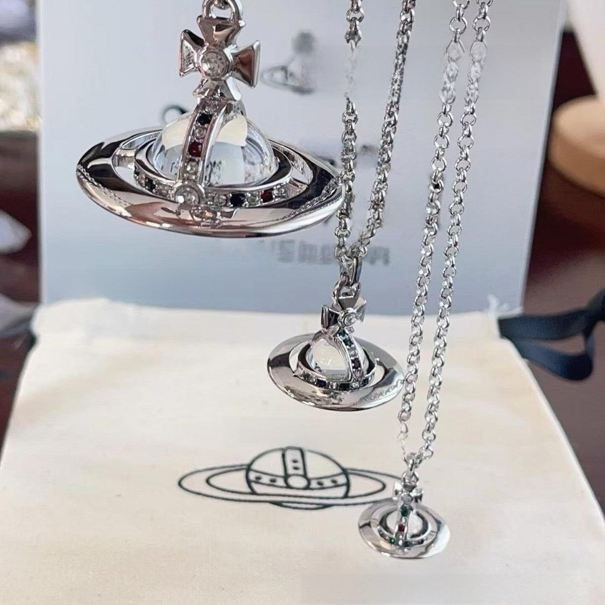 3D Planet Pendant Necklace ? Trendy Women?s Jewelry